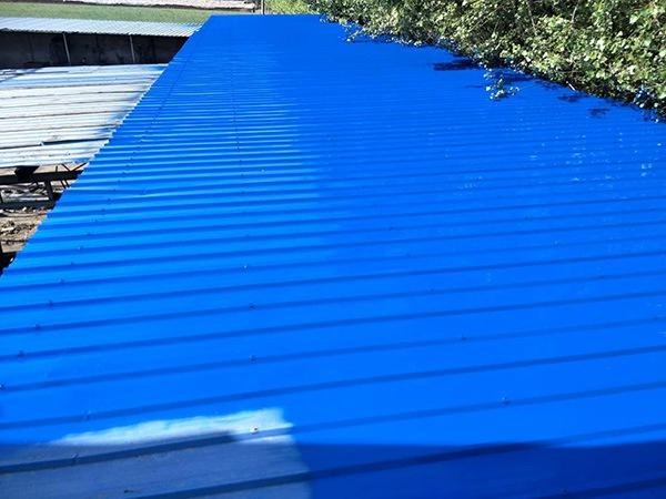 廠房屋面油漆多少錢一平方米？廠房噴涂油性水性價(jià)格一平方米是多少？